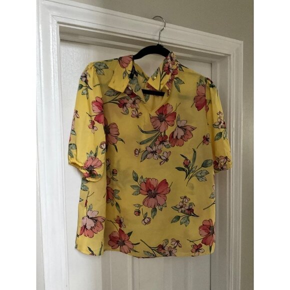 WOMEN’S Yellow‎ Floral Shirt Size Large - Picture 8 of 12